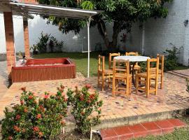 Casa Vacacional con Jaccuzi privado- Centro de Anapoima, villa in Anapoima