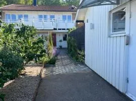 Fina rum i härlig Båstad villa aaa-läge