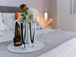 Alloggio Turistico Sea Port - Next to the Cruise Ship Free Shuttle Terminal, hotel v destinaci Civitavecchia