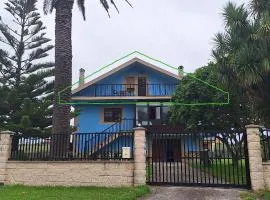 Casa Julia, primera línea de playa junto a las Catedrales