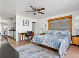 2 Bed1 Bath on the Boardwalk by the Inlet