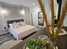Ni-lù Room's: Campomarino'da bir otel
