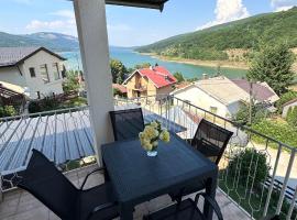 Best View Apartment - Mavrovo, acomoda&ccedil;&atilde;o em Mavrovo