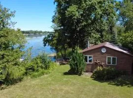Secluded Waterfront Cottage with Kayaks and Fire Pit