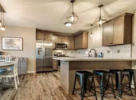 4Bedrooms 2 and 1 Half Bath Home for 9 Kid and Game Ready