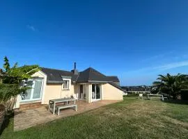 Belle maison vue sur mer