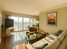 Ocean Haven Beachfront Getaway by Redondo Pier