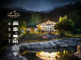 KING BED & HOT TUB in Cloud Forest Mountains with WIFI, Volcán, Panama