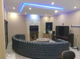 Lovemoreheights Inn
