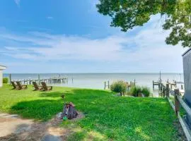 Private Dock and Yard Hague Hideaway on the Potomac