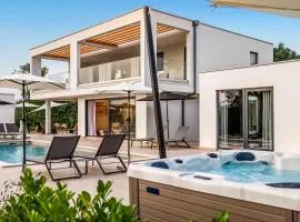 Luxury Villa Sonia With Wellness & Gym
