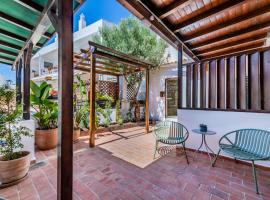 The 23 Suites, homestay in Faro