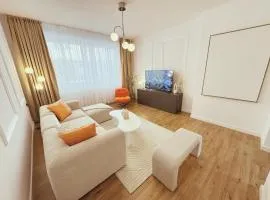 Velký luxusní apartmán se dvěma ložnicemi v centru Pardubic - WiFi, Netflix, zahrada