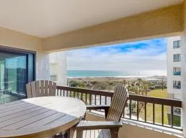 NEWLY RENOVATED Oceanfront Condo with Balcony, WiFi, W/D & Shared Pool/Tennis