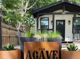 Cozy 1BR Tiny Home near Downtown and NB Rivers