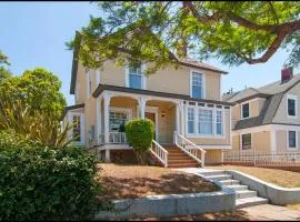 Romantic 6BR Walk to Little Italy & Gaslamp
