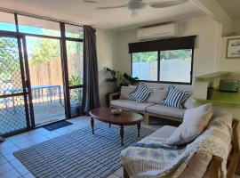 Stay on Sooning, self catering accommodation in Nelly Bay