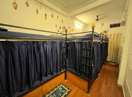 Spiritual Backpackers, hotel barato en Ujjain