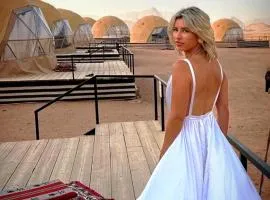 RUM WINGS BUBBLES lUXURY CAMP