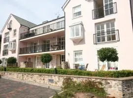 6 Combehaven