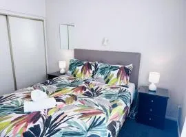 Merivale Court Family Suit-Unit 4