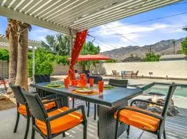 Palm Springs Home with a Resort Style Backyard -Joy pool hot tub views