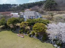 Taean Remember Pension