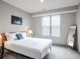 CozySuites at the Banks gym pool 05