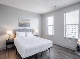 CozySuites at Current the Banks gym pool 01