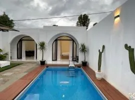 Villa Suarga Loka