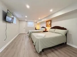 Cozy & Modern Ensuite Basement Rooms - Steps to Subway & Downsview Rogers Stadium