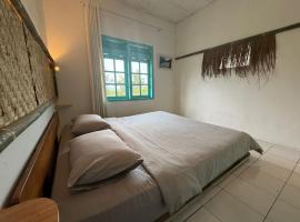 Stay and Farm Hostel, hostel v destinaci Ciwidey