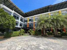 Sor Kor Sor Resort