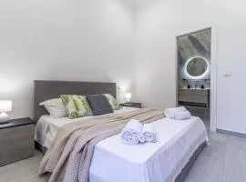 Carlo's Apartment
