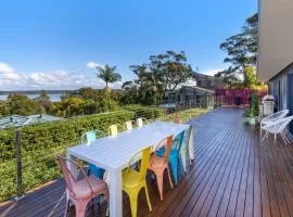 Lakeviews - Pet Friendly with Fireplace