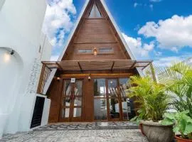 Alamora Villa - New Stylish 1BR Villa, Canggu