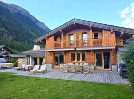 Premium 200sqm Chalet in Chamonix Valley !