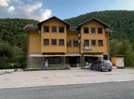 Motel SERA-TON