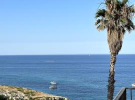 Black Ocean Holiday Home, hotel v Siracusi