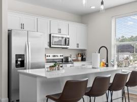 2BR Gem in Chattanooga Southside at the Poplin, hotel i Chattanooga