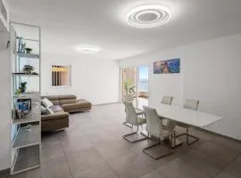 Stunning Sea View 3BDR With Terrace By Isrentals