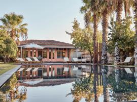 Jungle Eva Bodrum - Villa with Pool & Gardens, caba&ntilde;a en Bodrum