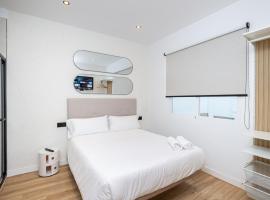 Hostal Alicia, bed and breakfast v destinaci Marbella