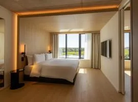 NOTO Hotel