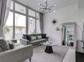 PVH - Chic 3BR Villa with Backyard - Albizia