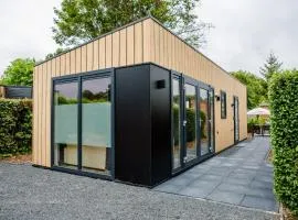 Mooi Chalet met sauna in hartje Zeeland VP080