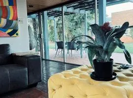Peaamb GuestHouse - Springs Golf Club