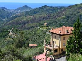 Hotel La Riana, hotel Perinaldóban