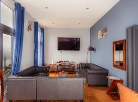Luxury Seaview Cottage by Fairy Pools 2