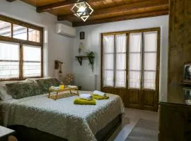 White Memories boutique home